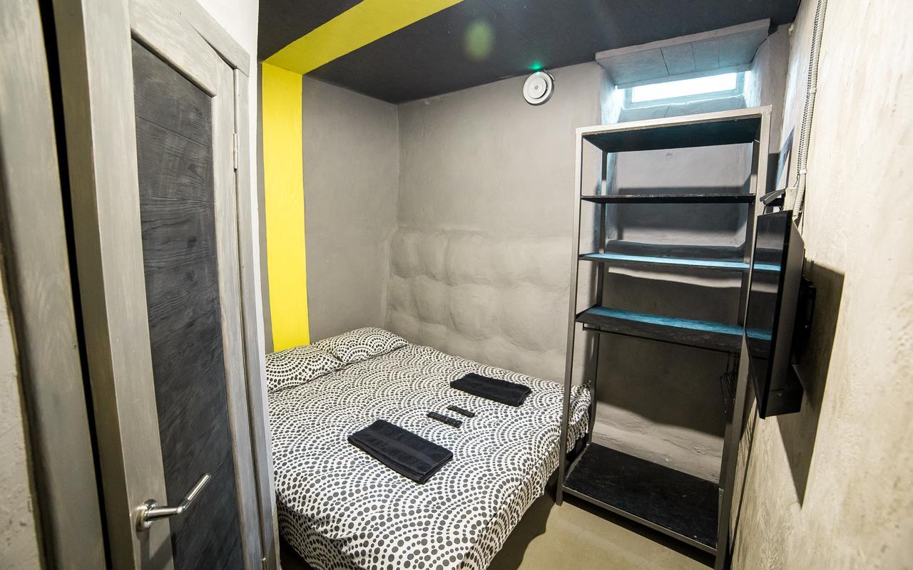 Auberge de jeunesse Lviv Loft Prison Extérieur photo
