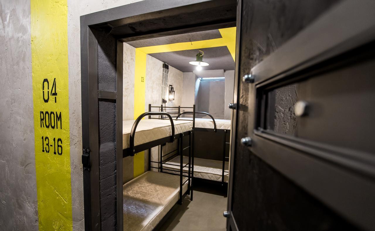 Auberge de jeunesse Lviv Loft Prison Extérieur photo