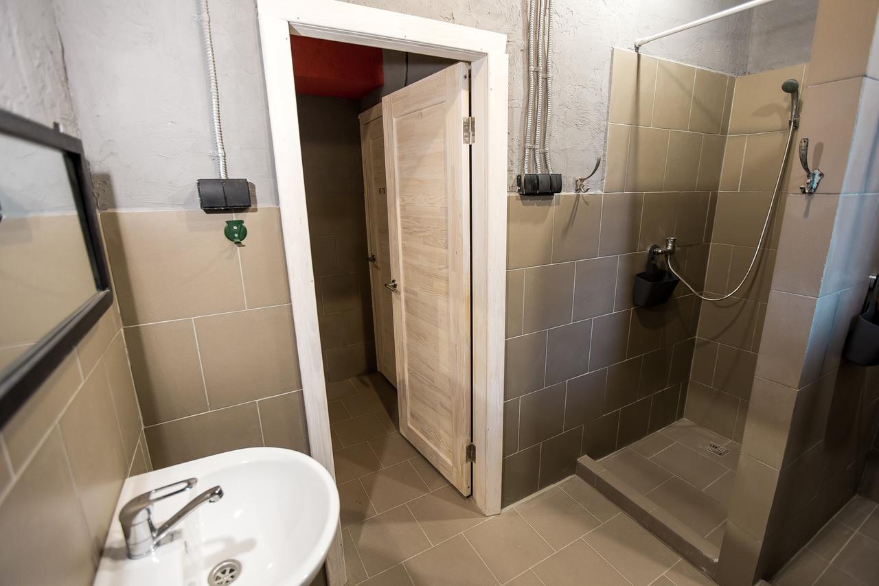 Auberge de jeunesse Lviv Loft Prison Extérieur photo