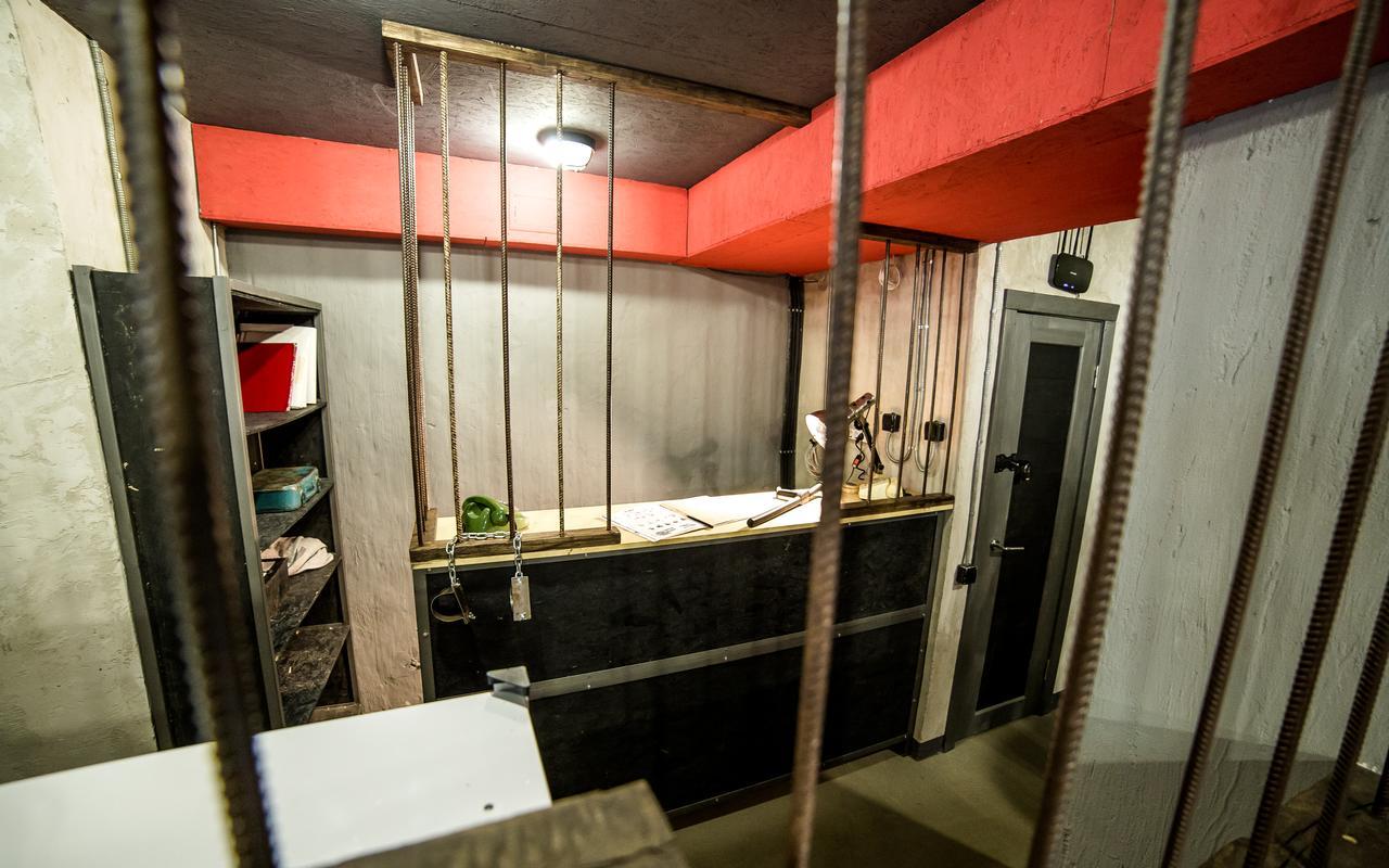 Auberge de jeunesse Lviv Loft Prison Extérieur photo