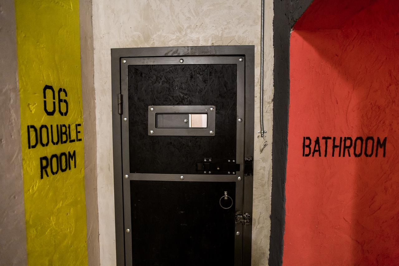 Auberge de jeunesse Lviv Loft Prison Extérieur photo