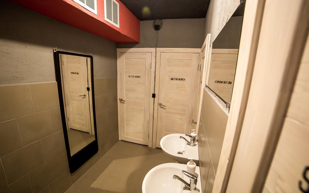 Auberge de jeunesse Lviv Loft Prison Extérieur photo