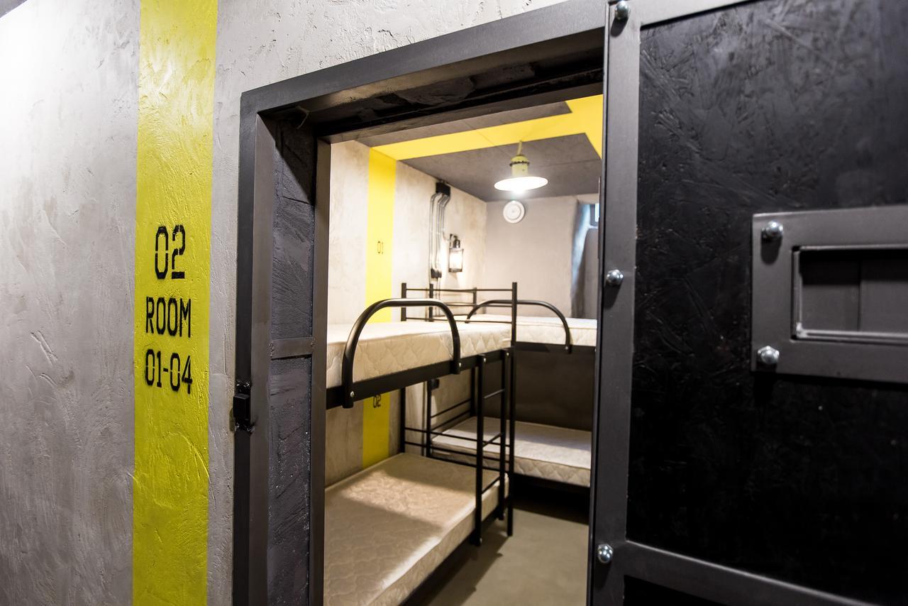 Auberge de jeunesse Lviv Loft Prison Extérieur photo