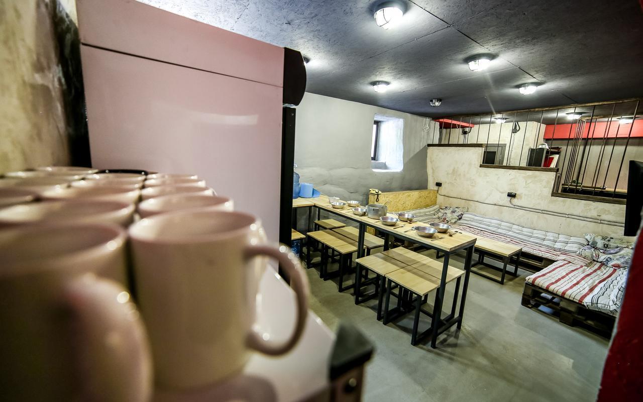 Auberge de jeunesse Lviv Loft Prison Extérieur photo